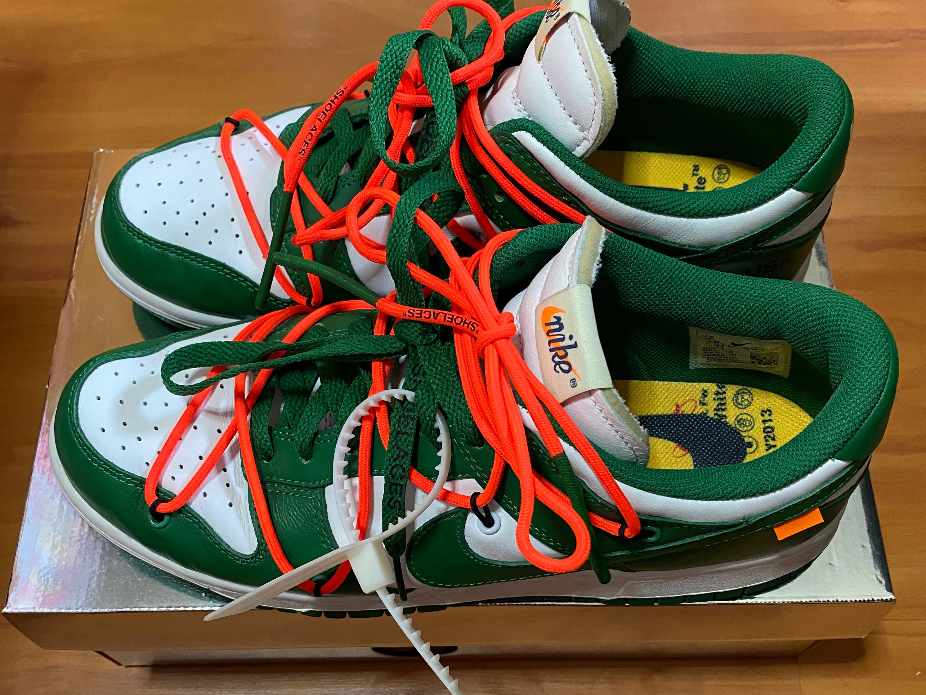 Off White Nike Dunk Low Pine Green US10.5 USED Men s Fashion