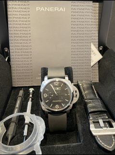 （分類：）位於 。 由 watchcornerhk 提交（商品編號 1125373726，圖片 1）。簡介： 。