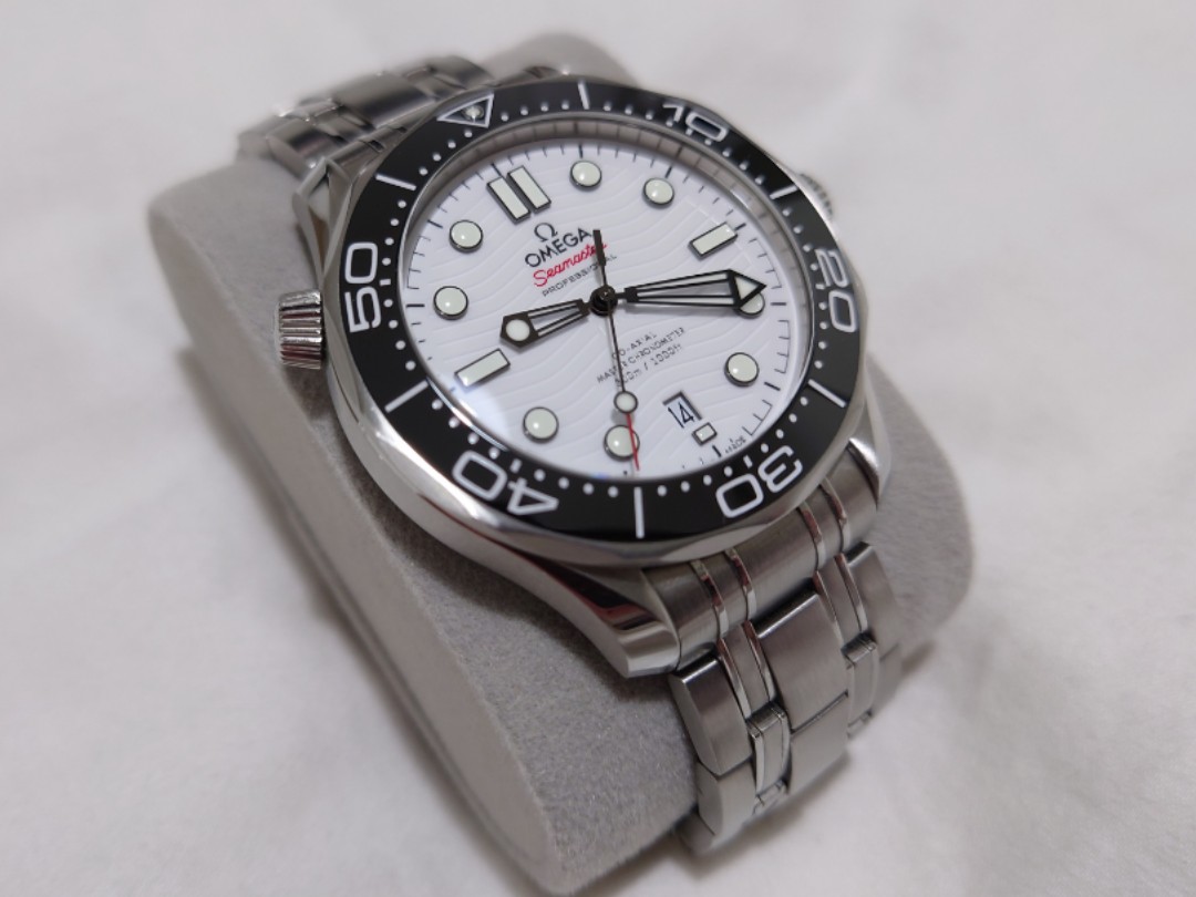 Omega Seamaster 300 White Dial, Luxury 