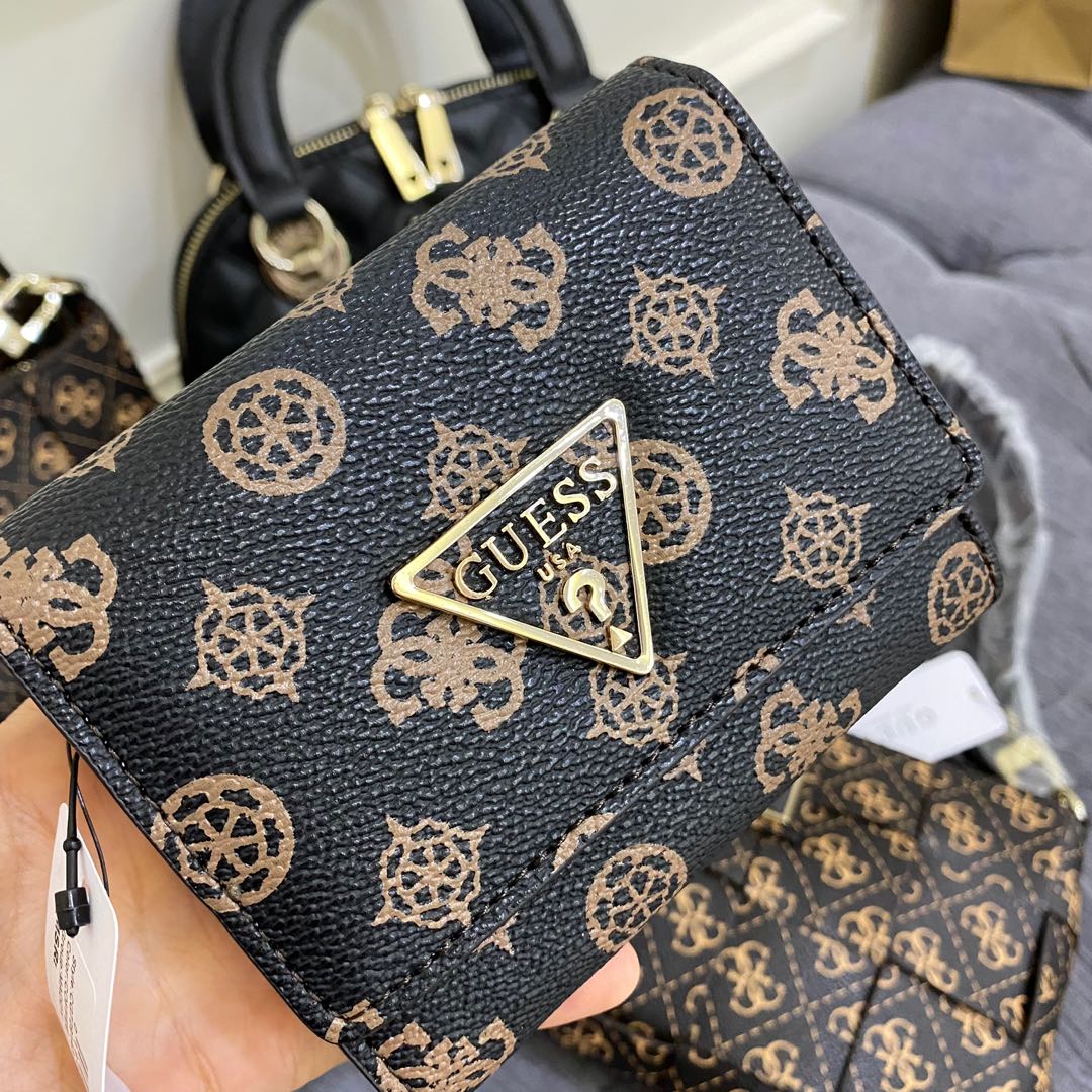 original guess wallet