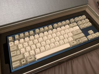 （分類：）位於 。 由 loopr 提交（商品編號 1137421905，圖片 1）。簡介： 。