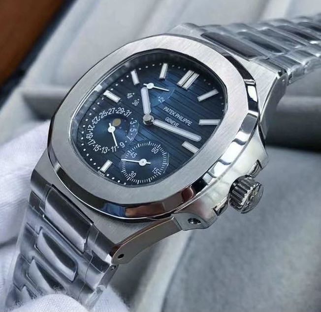 Reserved Patek Philippe nautilus 5712a 5712 1a Luxury Watches