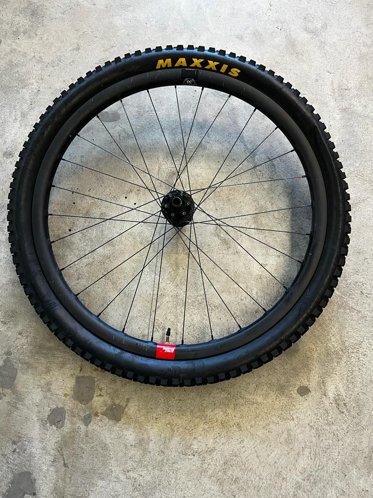 Santa Cruz Reserve Wheels Sports Equipment, Bicycles