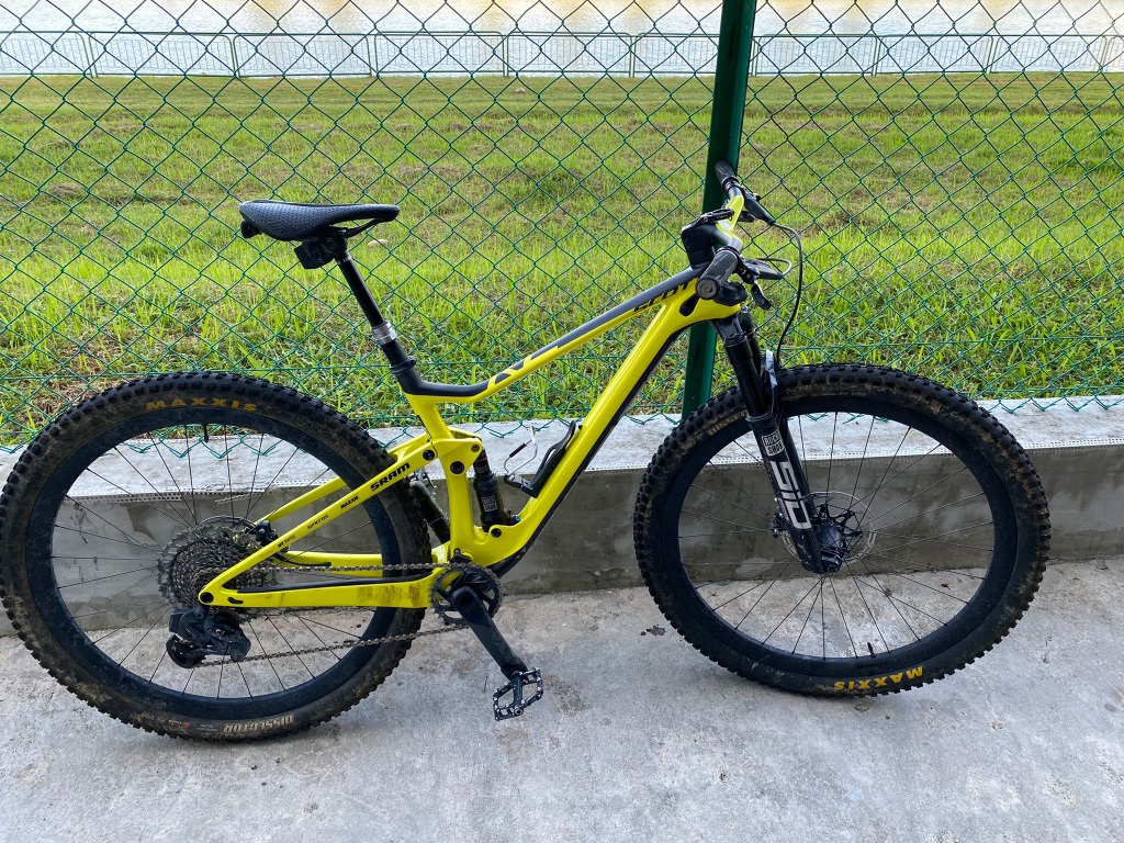 Scott spark rc 900 world cup axs bike hotsell