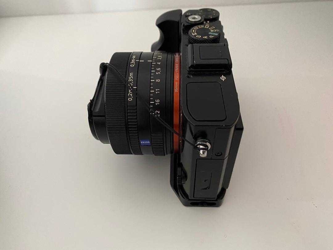 Icon Rx1 Sony RX1, Photography, Cameras on Carousell