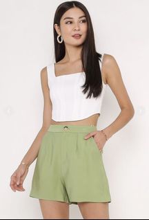 (Category: ) located in . Submitted by lhcloset (Listing ID 1137339281, Image 1). Description: .