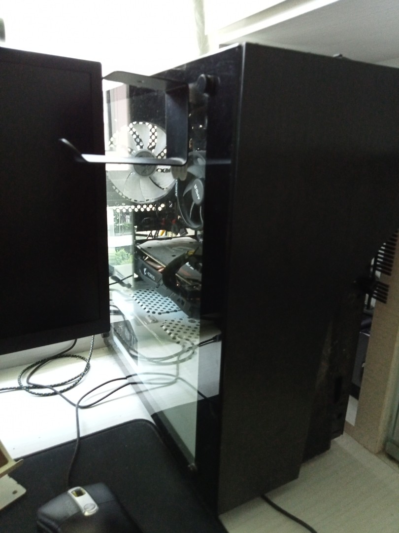 Tecware Nexus M Tempered Glass Side Panel Only (Will throw away in 3