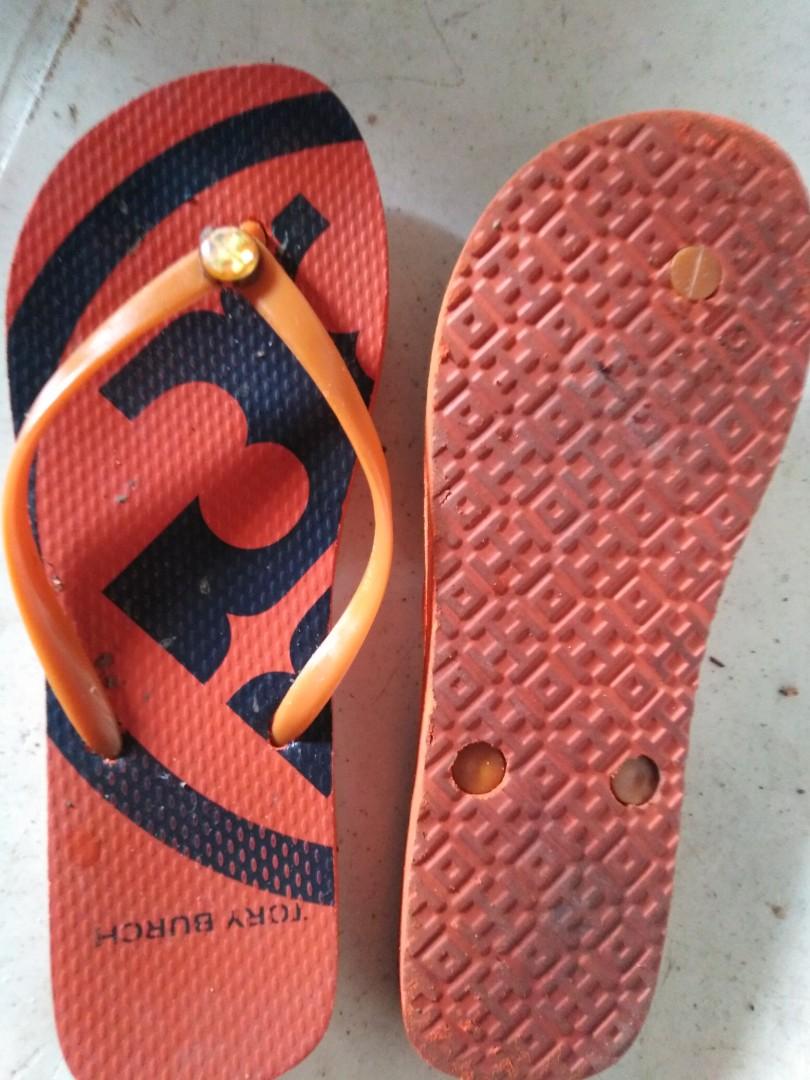 tory burch jelly slippers