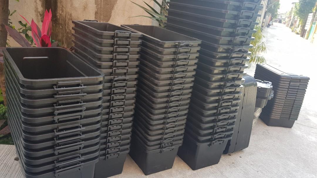 under bed plastic w/ cover (Category: Storage Boxes & Baskets) located in Valenzuela. Submitted by merlya135 (Listing ID 1137318174, Image 3). Description: Plastic under bed w/ cover. In different sizes, can be used as storages container. Durable plastic, and etc..