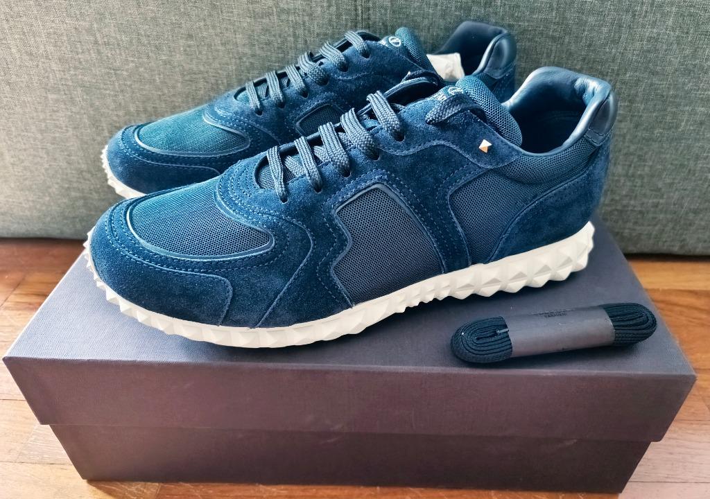 Valentino sneakers navy store