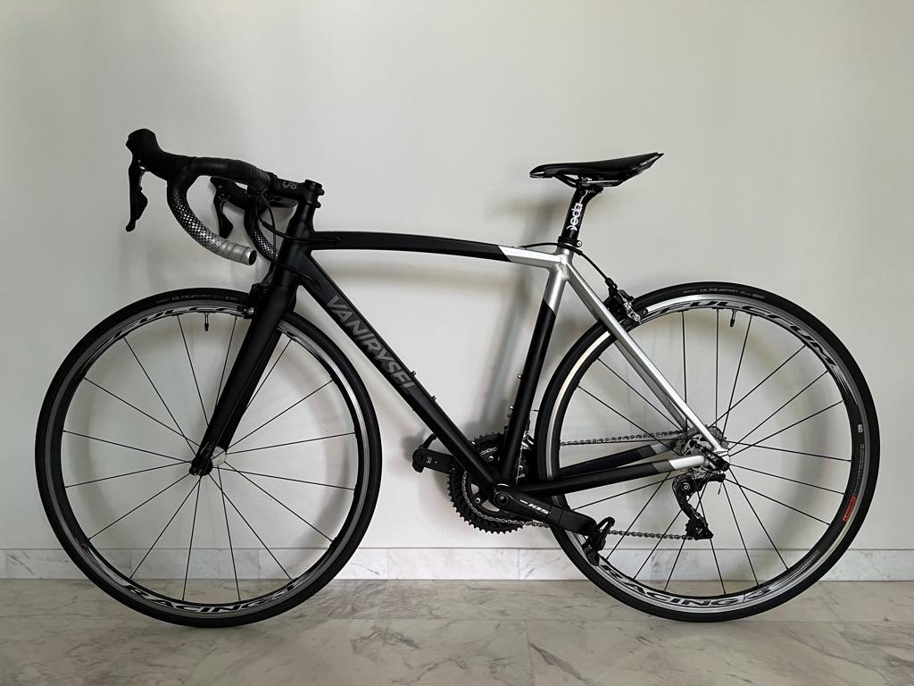Van Rysel RCR 900 AF Road Bike 105 11sp Black Grey Size S