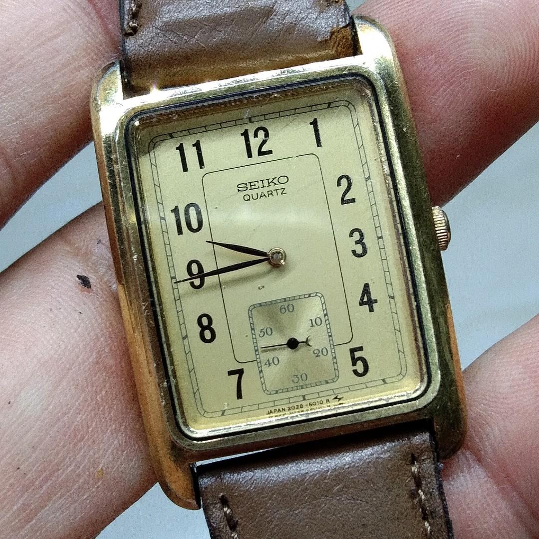 Vintage Seiko tank gent dress watch Men s Fashion Watches