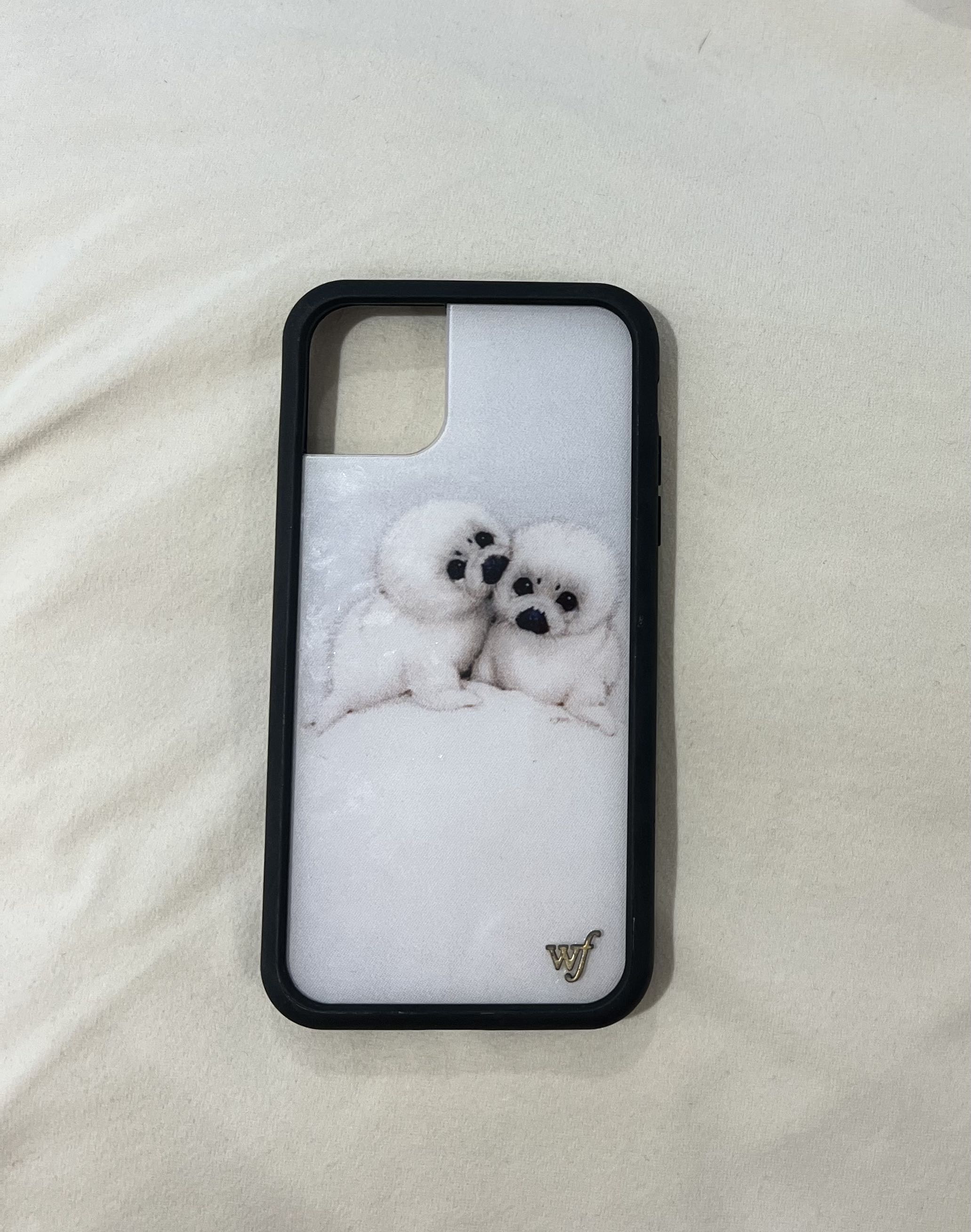 wildflower baby seals iphone 11 case, Mobile Phones & Gadgets, Mobile