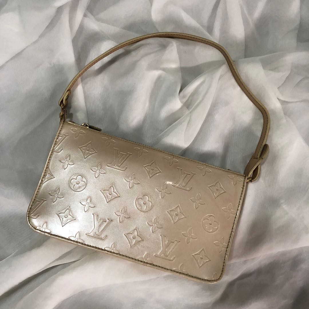 y2k louis vuitton lv pochette bag, Luxury, Bags & Wallets on Carousell