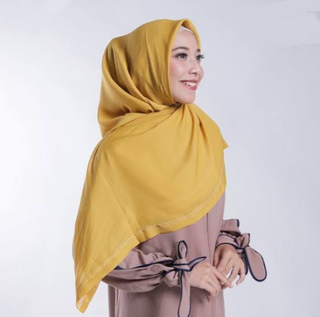 model hijab segi empat