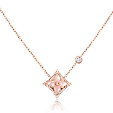 ⭐️ Color Blossom BB Star Pendant Necklace, Women's Fashion