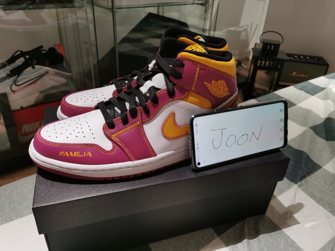 nike jordan la familia