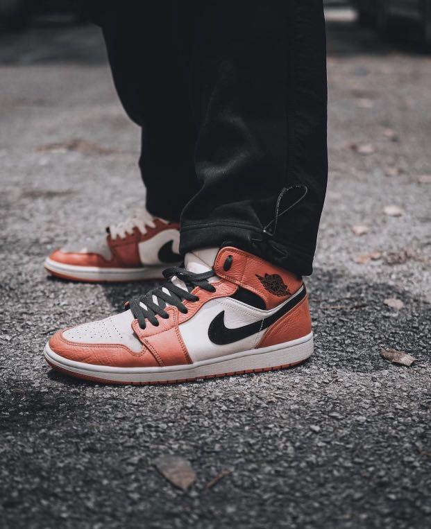 Aj1 mid team orange new arrivals