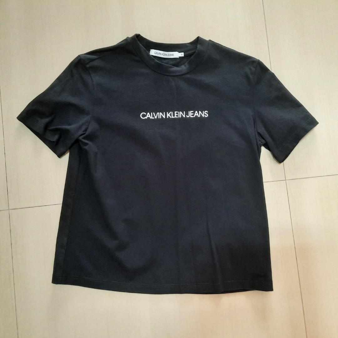 Calvin Klein shirt, Men's Fashion, Tops & Sets, Tshirts & Polo Shirts on  Carousell