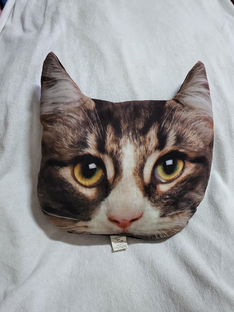 daiso cat pillow