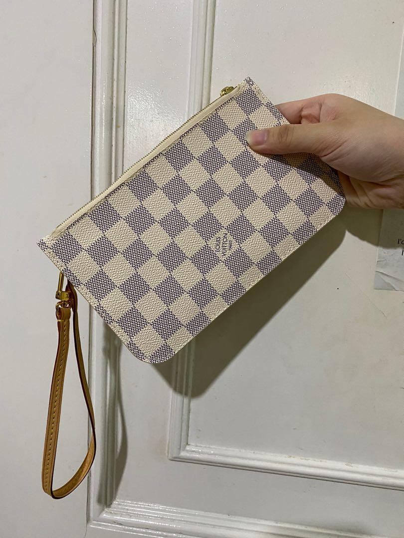 AUTHENTIC LV Damier Azur Pouch / Wristlet (From Neverfull PM) (Category: Luxury Bags & Wallets) located in Quezon City. Submitted by closetofcoco (Listing ID 1137595189, Image 2). Description: GUARANTEED AUTHENTIC PM FOR INQUIRIES NO LOW BALLING DISCLAIMER: Coco’s Closet is not affiliated or associated with any of the brands featured. All copyrights reserved to the respective original brand holders. .