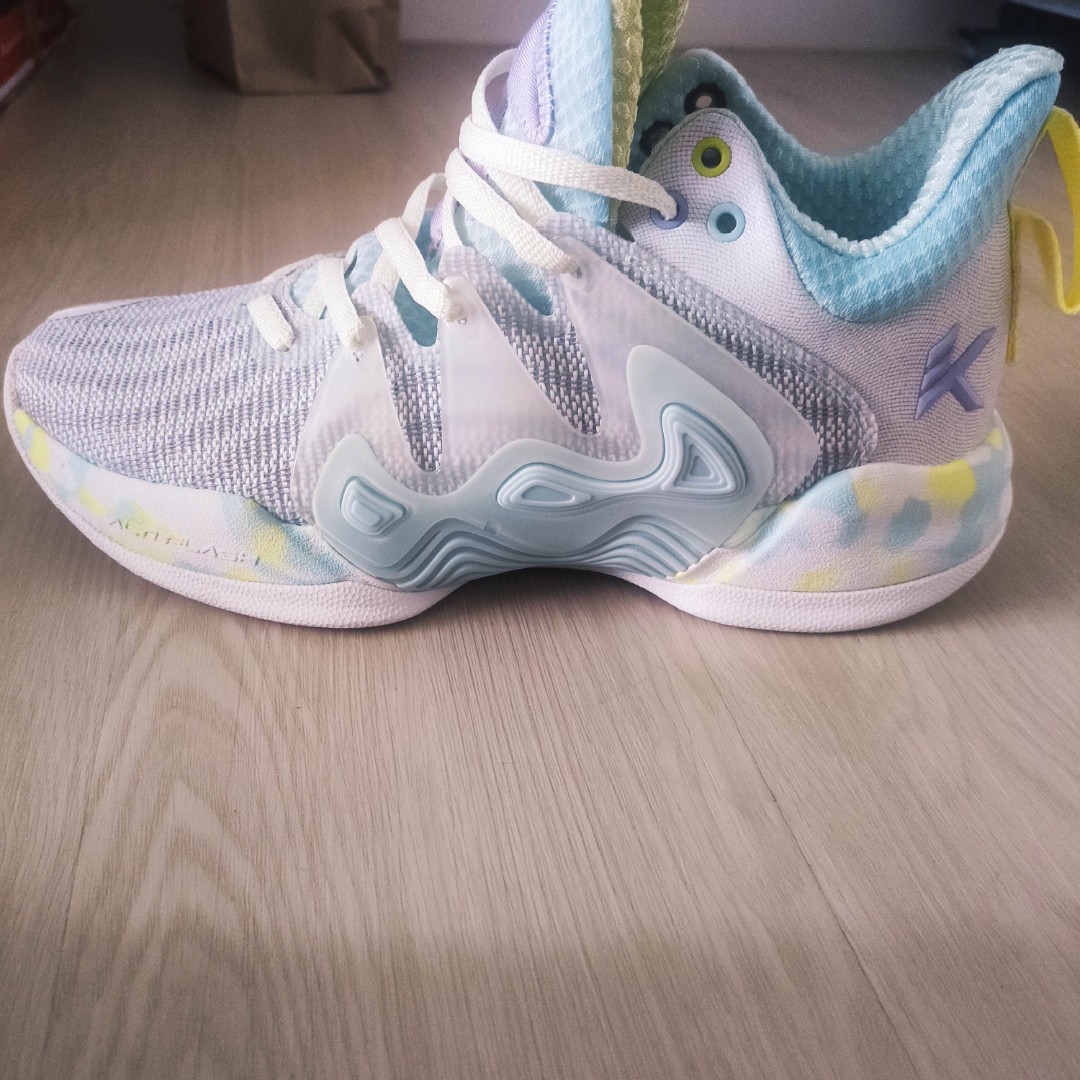Anta basketball shoes best sale price