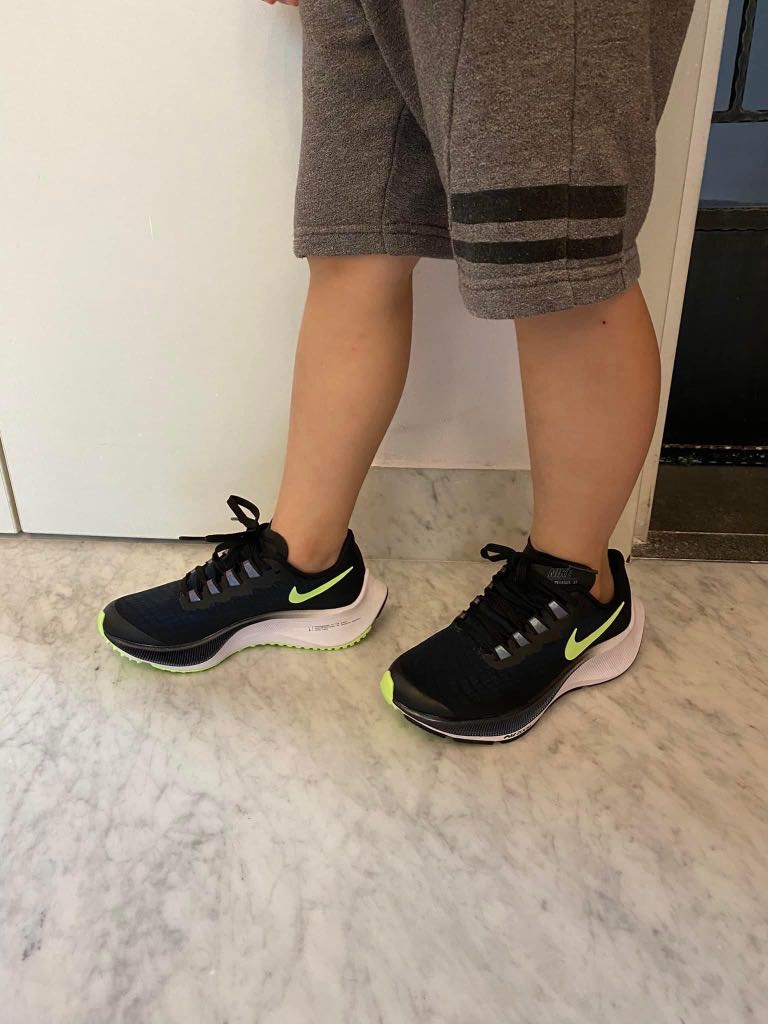 Brand new NIKE Air Zoom Pegasus 37 Running sports shoes shoelace