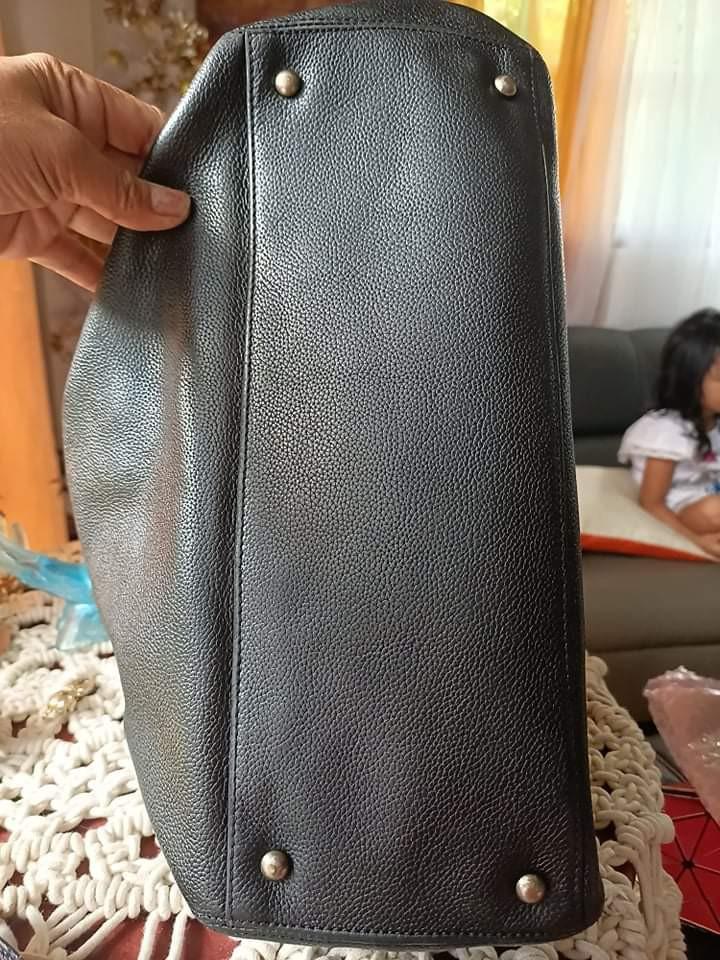 Chanel executive tote, Luxury, Bags & Wallets on Carousell