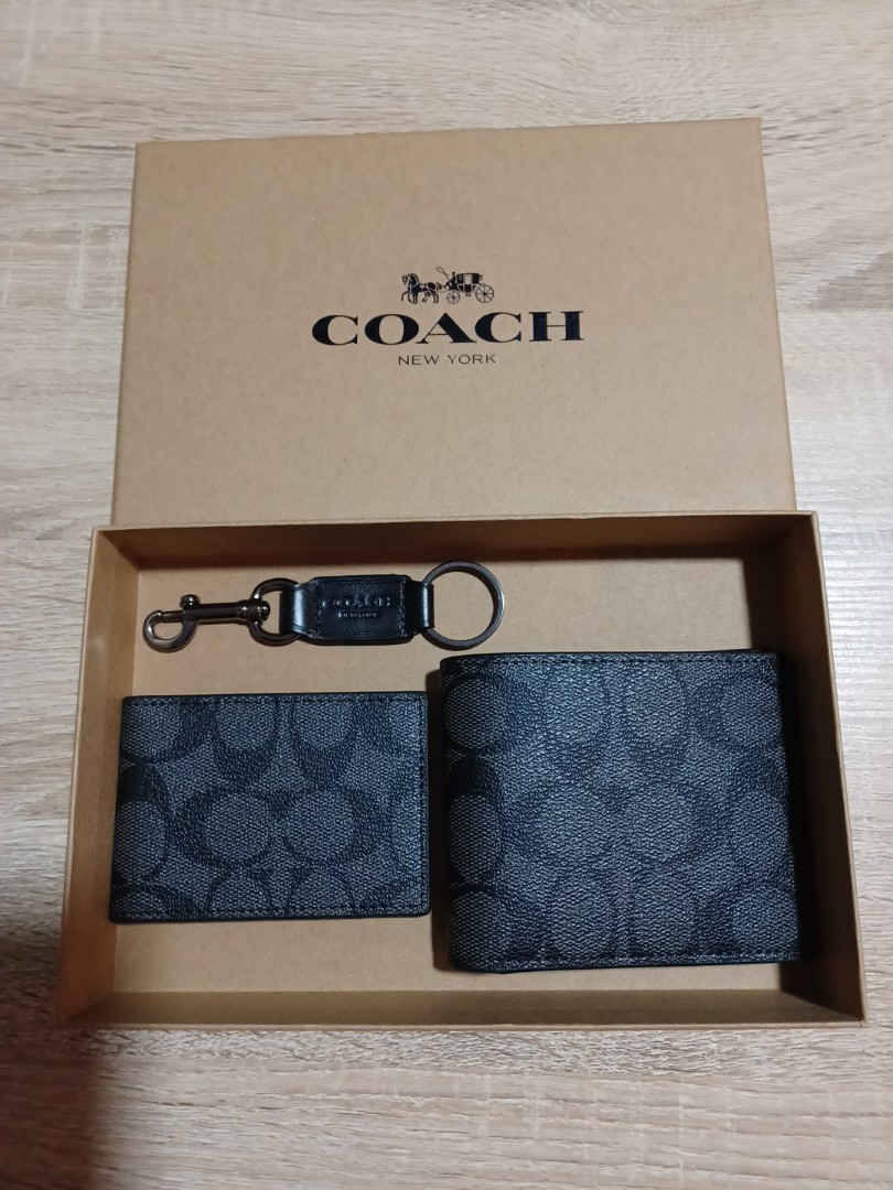 Coach Gift Set (Wallet, cardholder & keychain), Men's Fashion, Watches