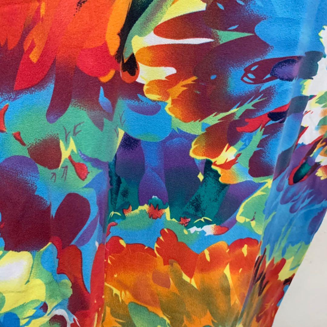 CUTE COLORFUL DRESS (Category: Dresses) located in Pasay City. Submitted by cy12_ (Listing ID 1137483614, Image 3). Description: -Used once or twice ata -best fit for semi large to large - cotton na stretchable sarap sa balat ng tela malambot hehe -ganda pang gala or pang office -get nyo na mga sis!.