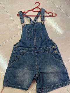 (Category: ) located in . Submitted by yap_agnes (Listing ID 1137561452, Image 1). Description: .