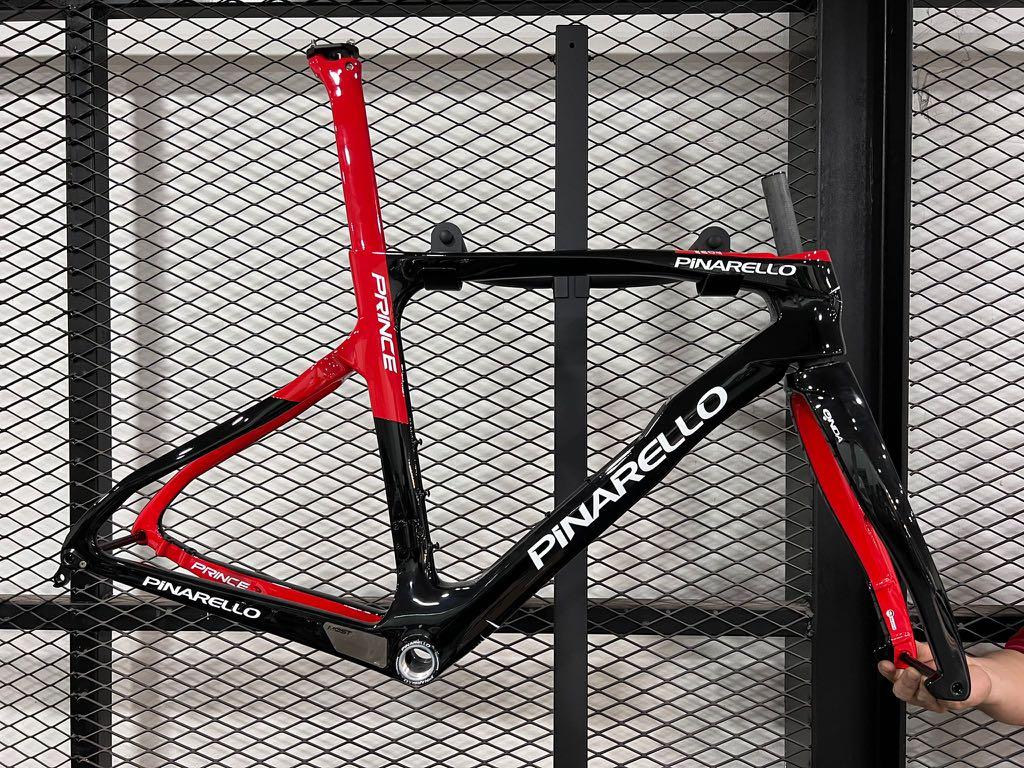 Detailed bike frame spray paint Respray work