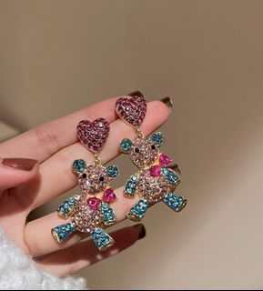(Category: ) located in . Submitted by victoryshoppers (Listing ID 1137641305, Image 1). Description: .