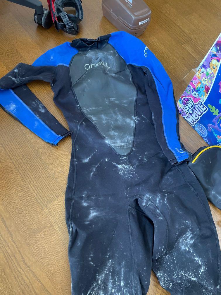 Dive suit from O’Neill, Sports Equipment, Sports & Games, Water Sports