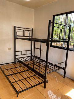 Double Deck Bed with Pullout