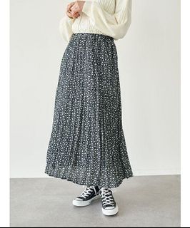 （分類：）位於 。 由 milipd 提交（商品編號 1137646584，圖片 1）。簡介： 。