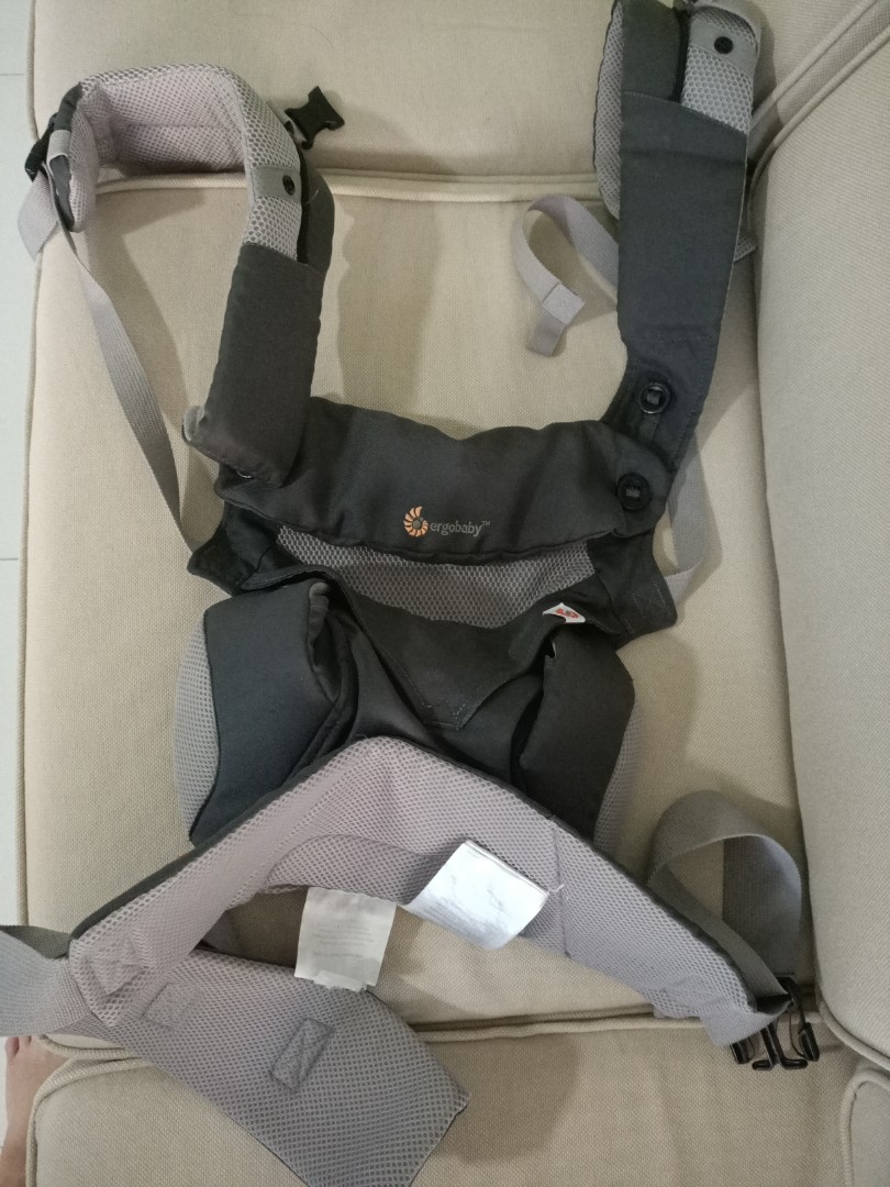 Ergo carrier, Babies & Kids, Going Out, Carriers & Slings on Carousell