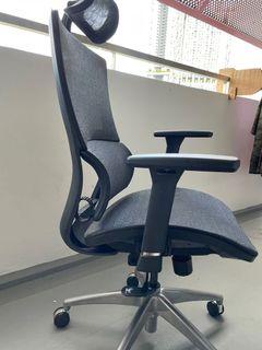 Ergonomic FULL MESH office chair.