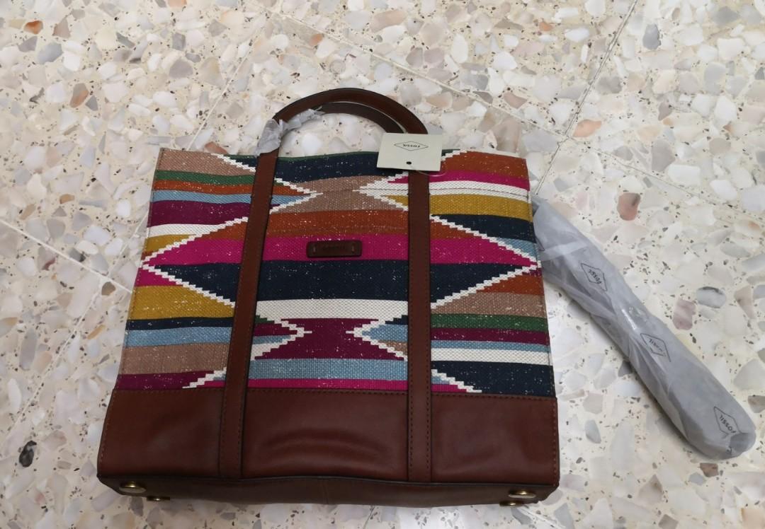 fossil women's carmen shopper