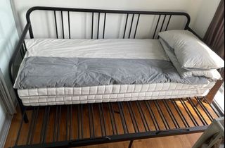 (Category: ) located in . Submitted by kaar2004 (Listing ID 1137467655, Image 1). Description: .