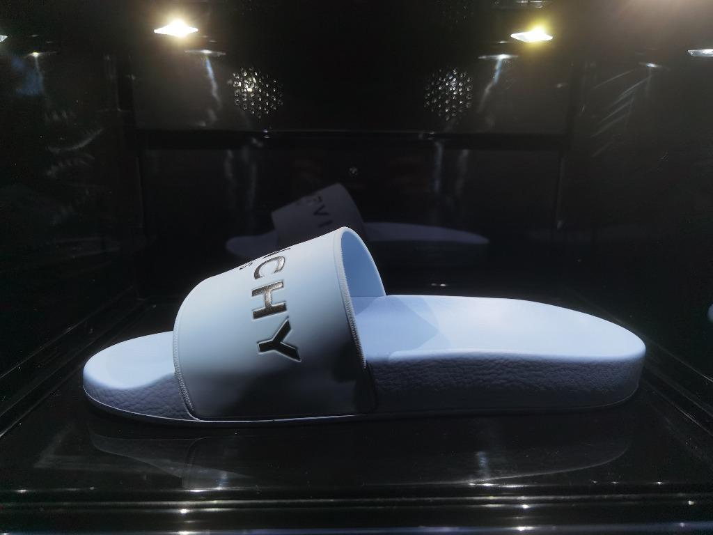 Baby blue givenchy hotsell slides