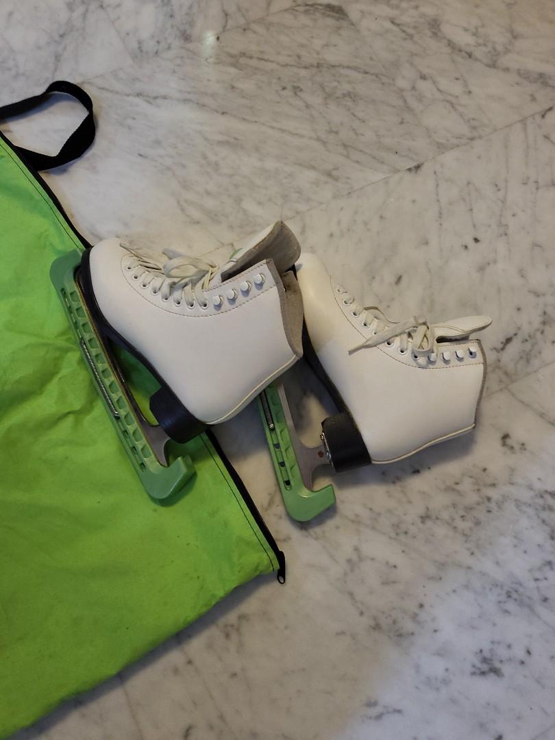 Ice Skating boots, Women's Fashion, Footwear, Boots on Carousell