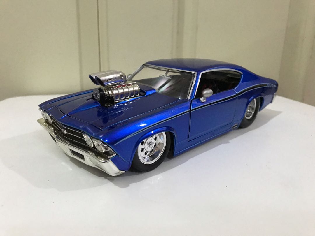 Jada toys 1969 chevy chevelle ss top