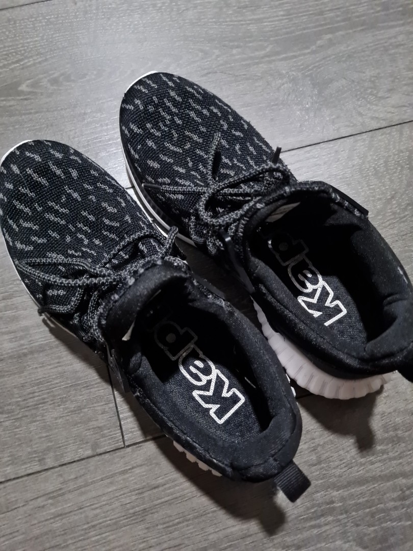 Kappa sneakers, Men's Fashion, Footwear, Sneakers on Carousell