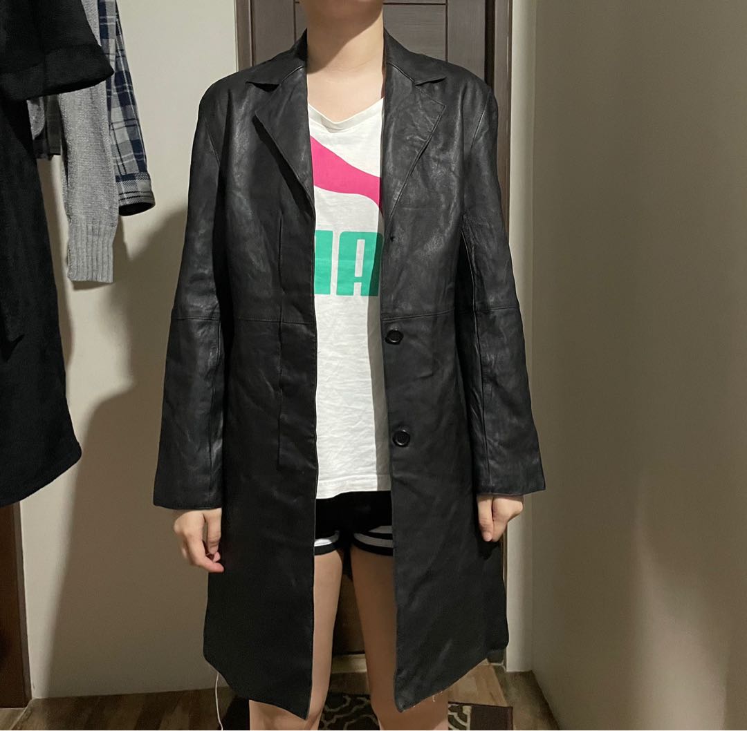 Long Leather Blazer Jacket Y2K model off duty, Women's Fashion, Coats