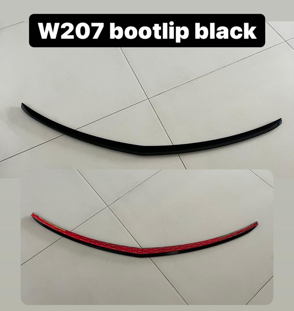 Mercedes W207 Boot Lip (Black), Car Accessories, Accessories on Carousell