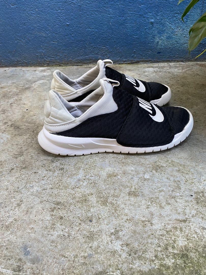 Nike benassi slip shoe review discount