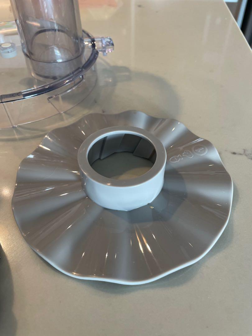 Philips food processor / chopper / slicer / mixer, TV & Home Appliances