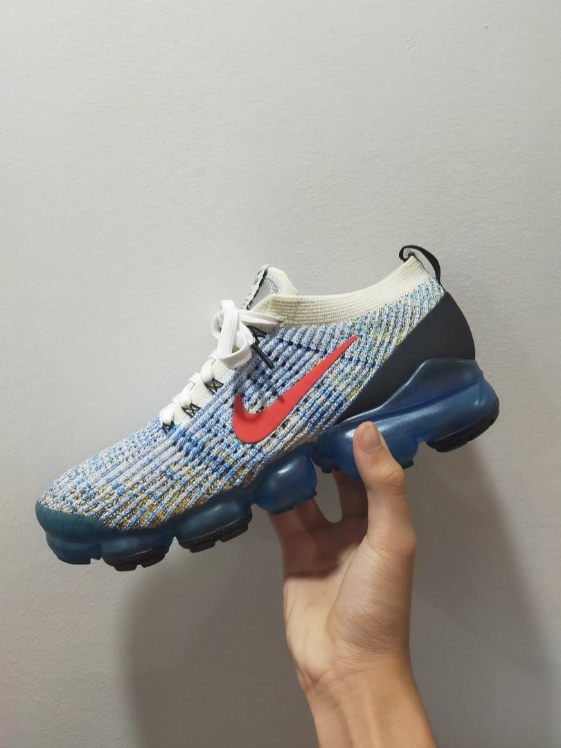 Rare vapormax top