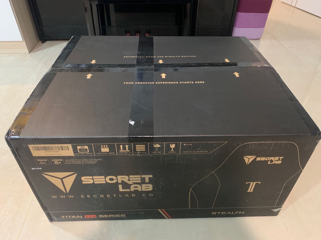 Secretlab Titan XXS chair BNIB sealed, Furniture & Home Living